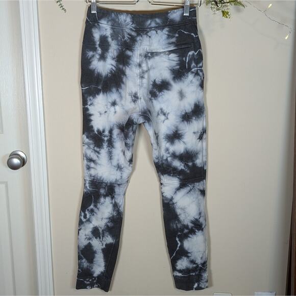 Lululemon XS Warm Down Jogger in Earth Dye Stone - Picture 10 of 13